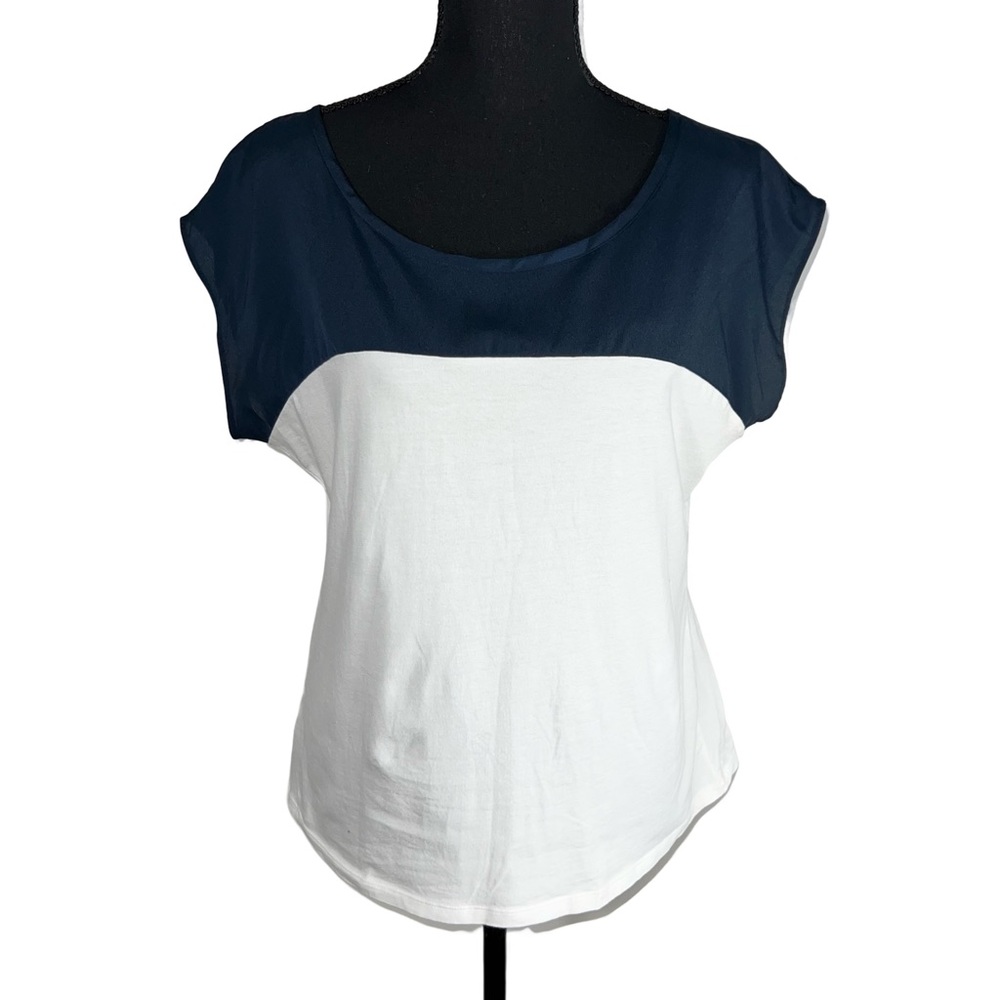 Ann Taylor Blue And White Short Sleeve Casual Top Size M